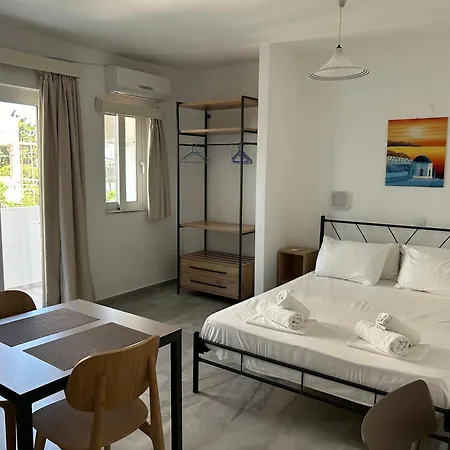 Kaloxenia Apartment *